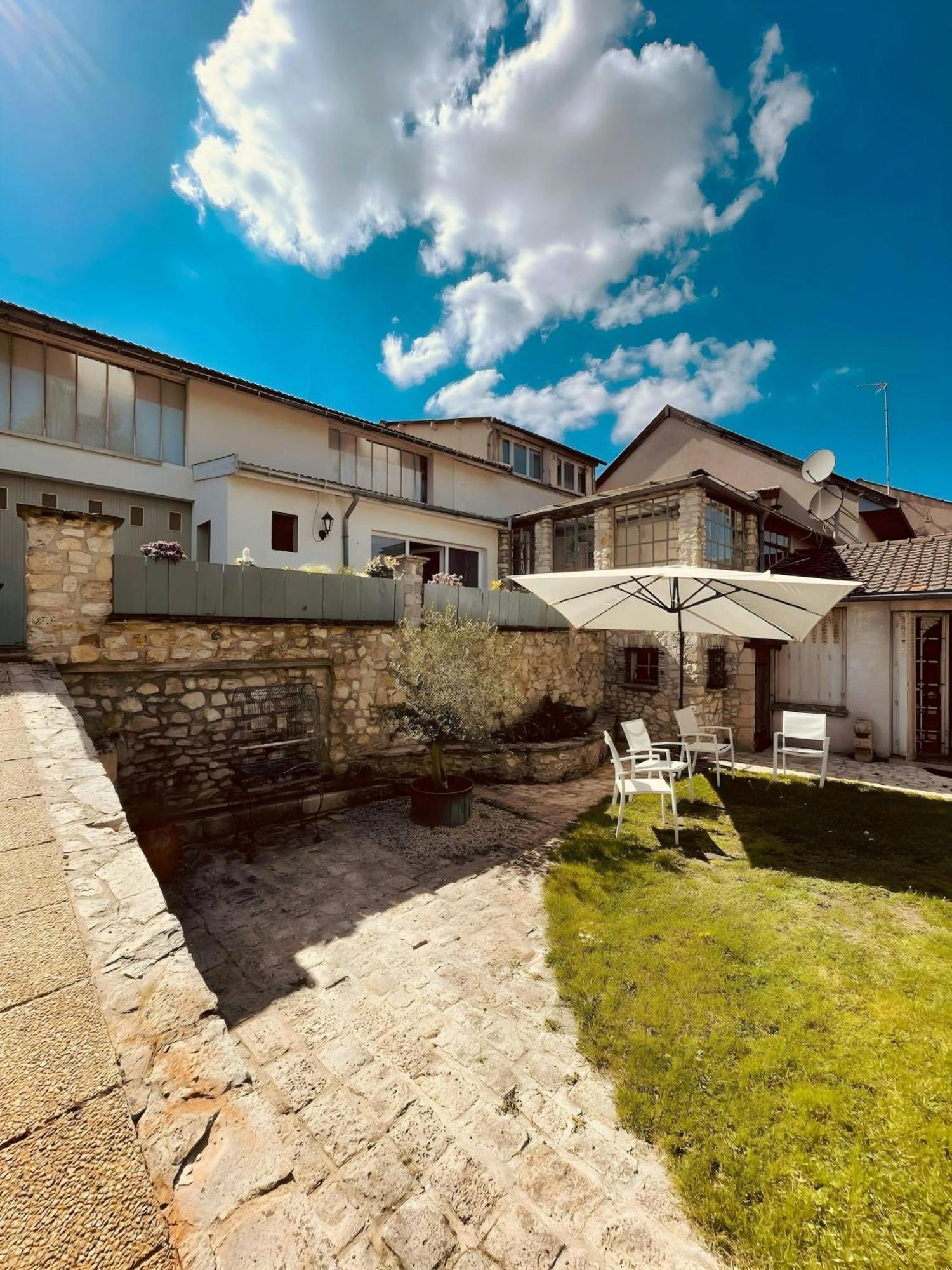 Magnifique Maison Dartiste La Maison Aerts 兰斯 外观 照片